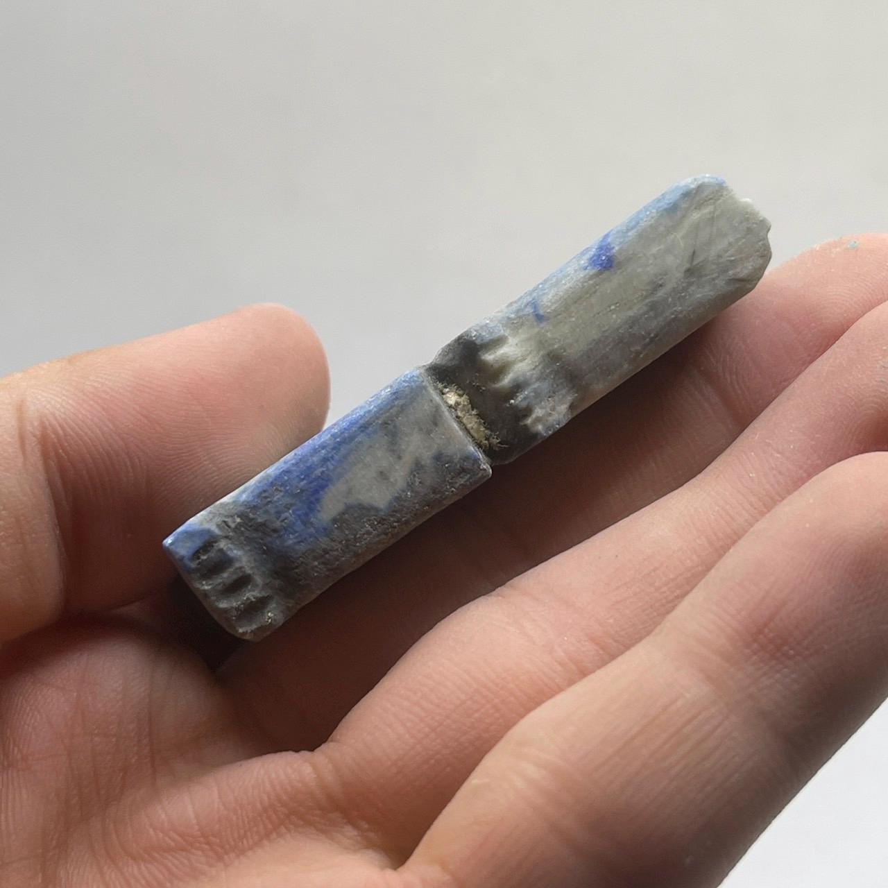 驚くべき近東の古代ラピスラズリ石の動物像珍しいフィギュア