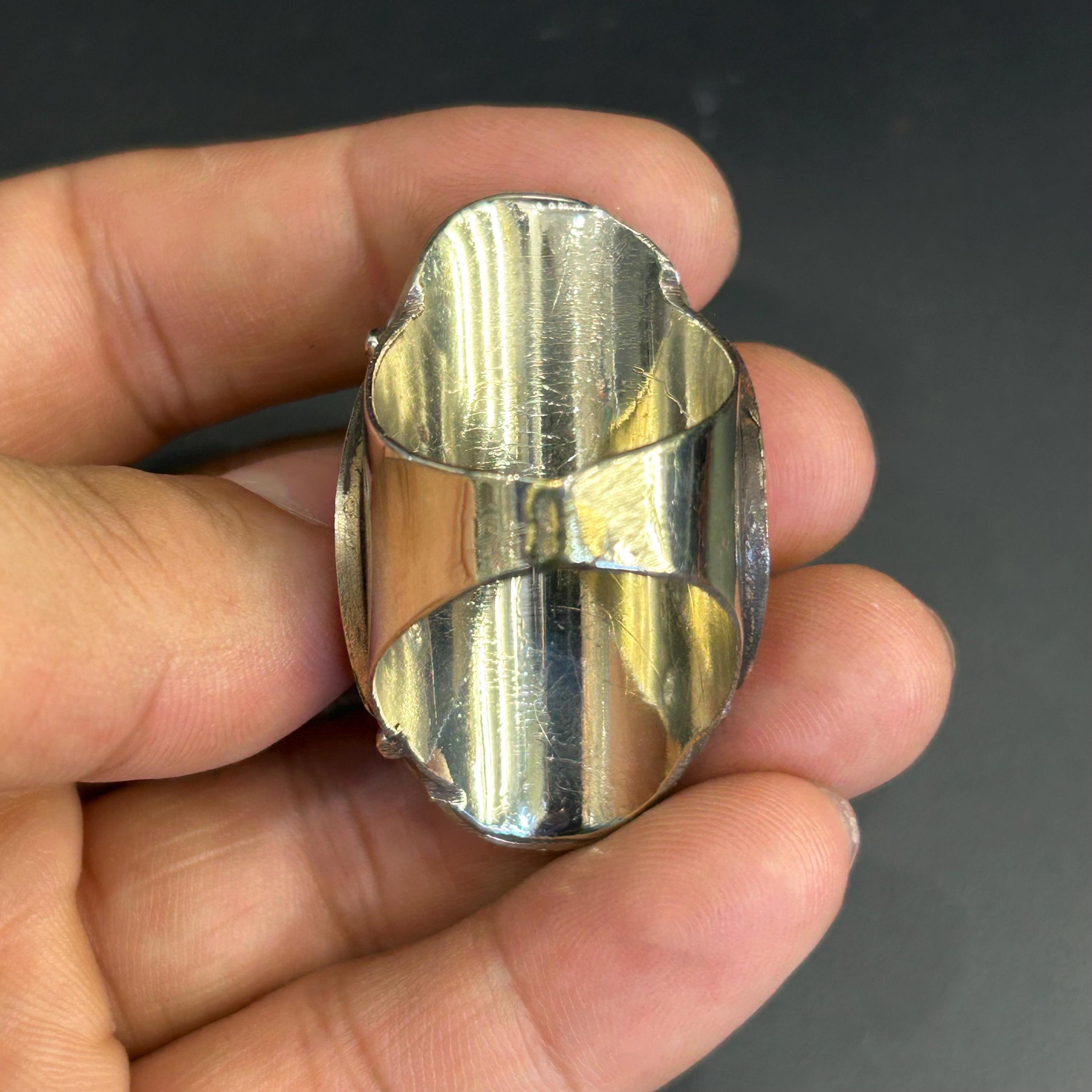 Bague Tibétaine Tissée Laiton Avec Pierre D'imitation - Taille Réglable