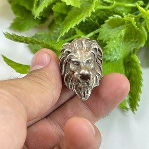 Ancient Old Antique Near Eastern Bronze Ring With tiger Animal Bezel Unique Excellent Ring