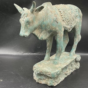 Mesume Quality Circa 400-600AD Ancient Old Roman Bronze Standing Bull Statue