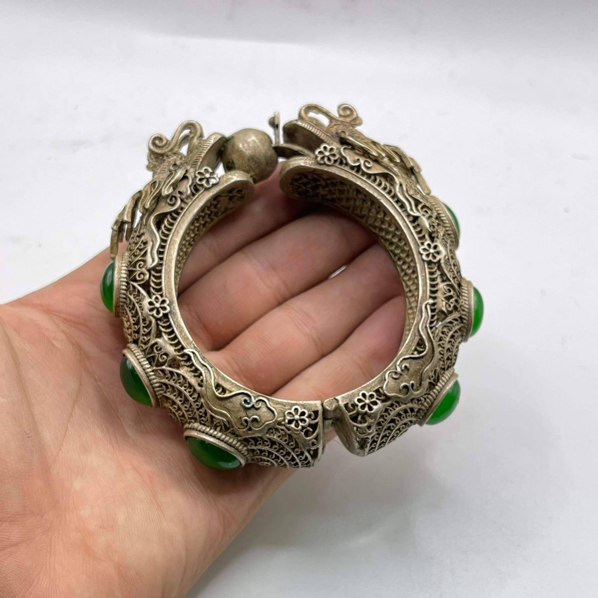 2025-25 秋冬新作  ハイブランドの Authentic Ancient Old Massive Silver Tibetan Old Unique アクセサリー