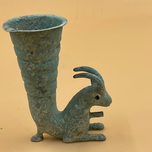 Superb Rare Ancient Bronze Rhyton Vessel In The Form Of An Animal , Ancient Bronze Vessel, Collectable Bronze Rhyton