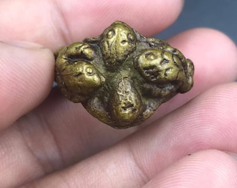 Wunderbarer seltener schöner Goldring mit 4 Schlangenköpfen