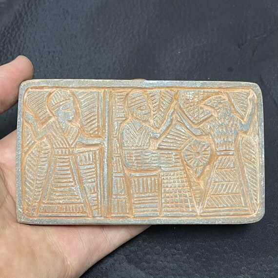 収集価値のある古代シュエムリア王神話の鳥の王の凹版タイルレリーフ