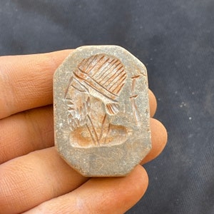 Incisioni uniche del re romano in pietra antica del Vicino Oriente, rare, eccellenti, adorabili francobolli con sigillo