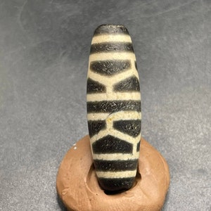 Excellent Ancient Antique Himalayan Indo Tibetan Old Agate Stone Rare Patterns Excellent Dzi Amulet Bead