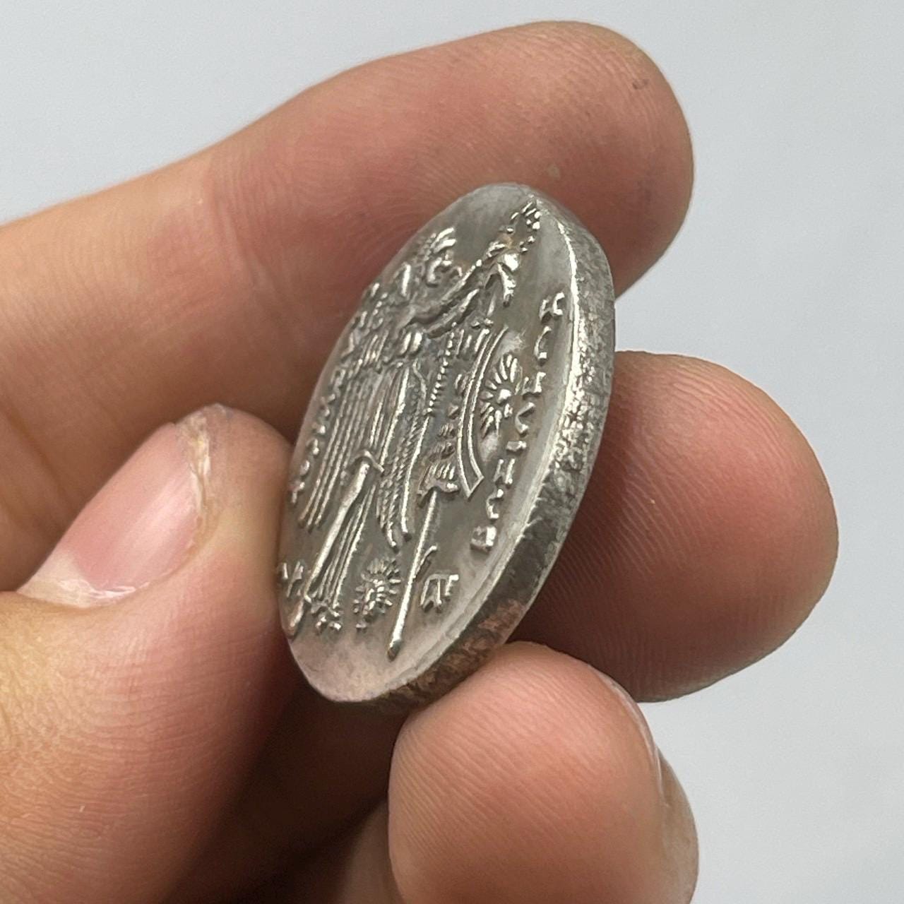 古代ギリシャの青銅貨：希少で良好な状態のコレクターズアイテム