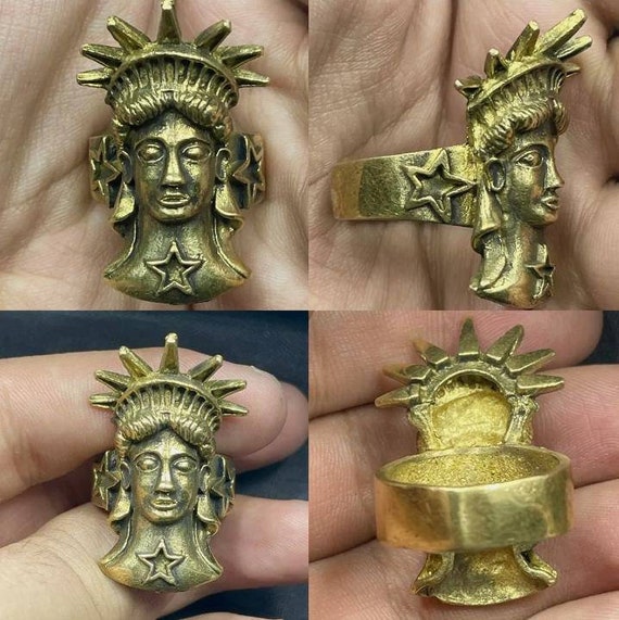 Beautiful Vintage Antique Ancient Old Gold Gilded Bro… Gem