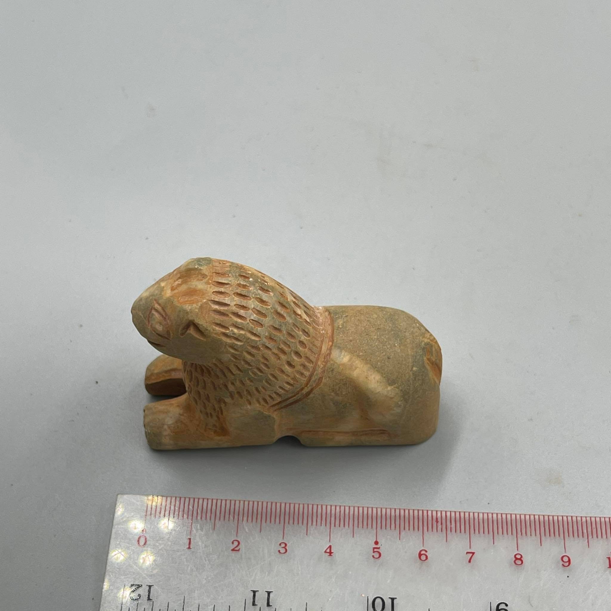 古代バクトリアの石造ライオンのインタリオ：希少な彫像 - Etsy 日本