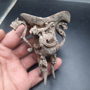 Excellent Ancient Near Eastern Old Bronze Vessel In The Form Of An Animal