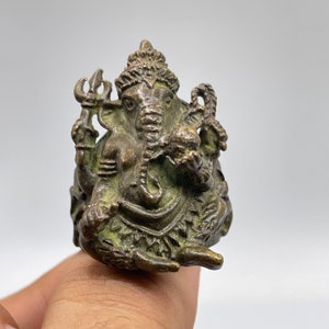 Vintage Antique Near Eastern old bronze Indian Ganesh Budha Figure Unique ring