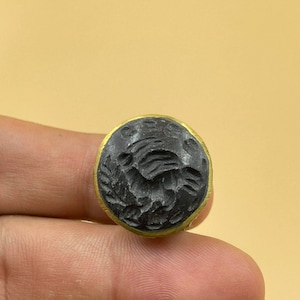 Excellent Ancient Near Eastern Old Black Agate Stone Bird Animal Engravings Intaglio Rare Brass Seal Unique Ring