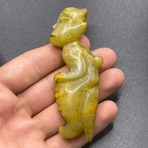 Antique Ancient Near Eastern Old Jade Stone Worshipper Statue Carved Figure