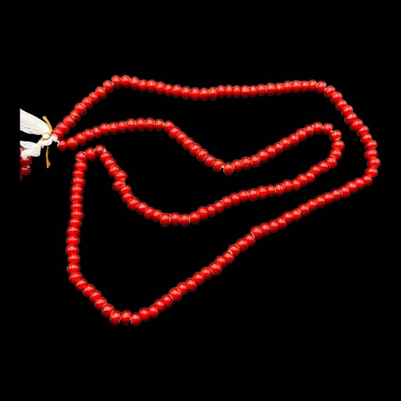 5mm Antique Venetian White Heart Trade Beads Long 