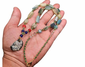 Romain antique Collier de perles de verre irisé - Afghanistan