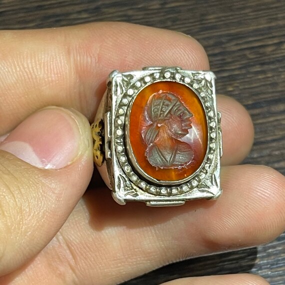 Antique Solid Silver Agate Intaglio Ring: Engrave… - image 6