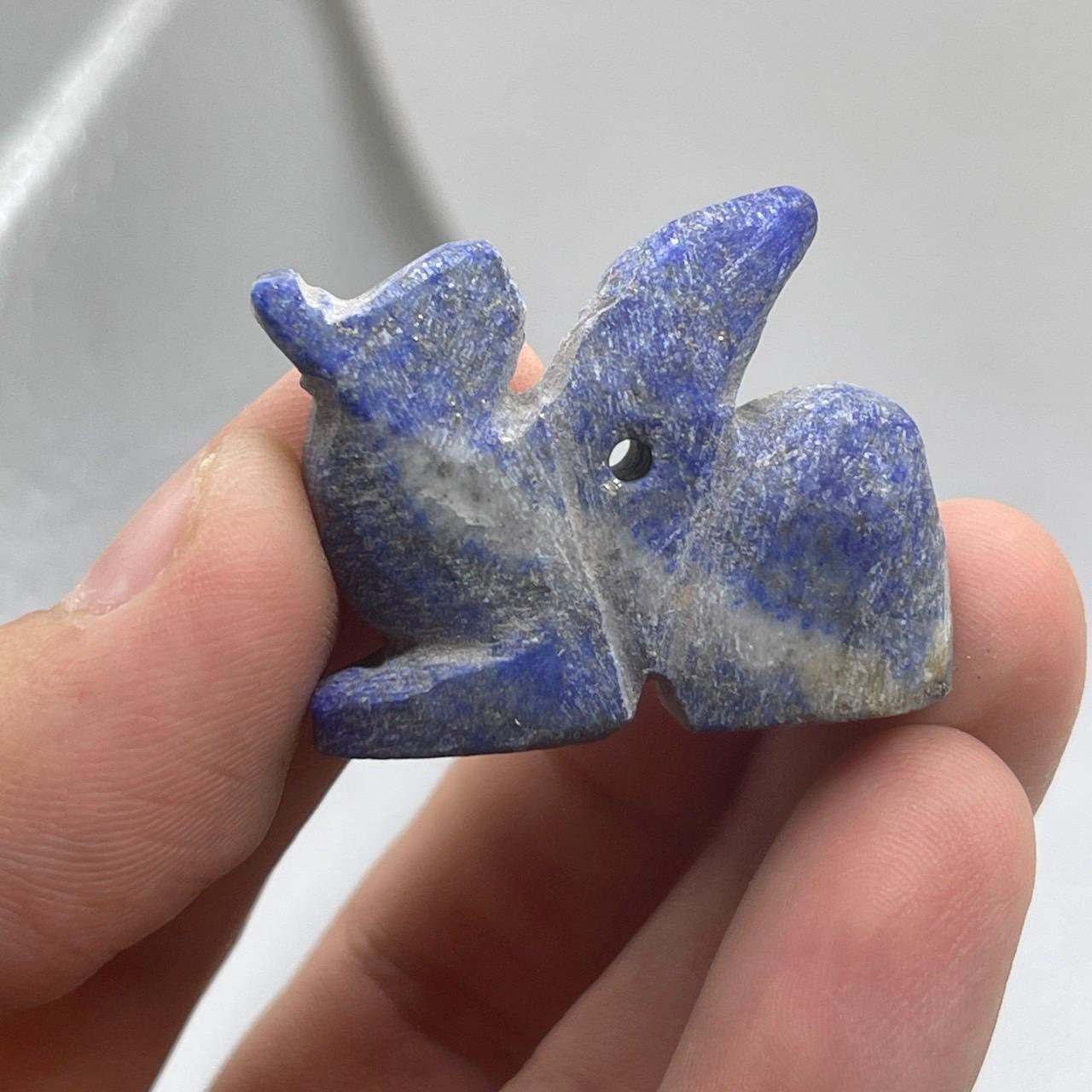 古代近東のラピスラズリの動物のお守り - Etsy 日本
