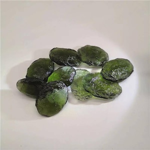1 Large Piece Certified Moldavite Crystal / Genuine Moldavite / Raw Moldavite / Reiko Crystal Healing / Moldavite From Czech Republic