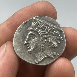 Stunning Ancient Greek Old Bronze Uniqe Rare Coin in Fine Condition