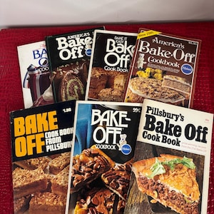 Pillsbury Bake-Off Recipe Books- America’s Bake-Off-  1970’s- Set of 7 Books - Vintage Pillsbury Cook Books