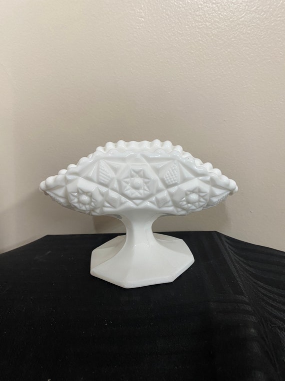 Vintage LE Smith Milk Glass Compote Bowl/ Heritage / Folded Etsy