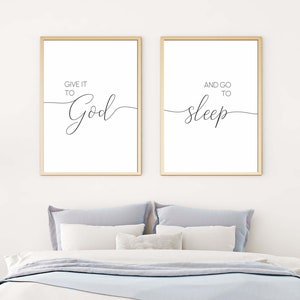 Dáselo a Dios y vete a dormir conjunto digital de 2, decoración cristiana del hogar, impresión de la pared del dormitorio, decoración sobre la cama, letrero del dormitorio, póster mínimo