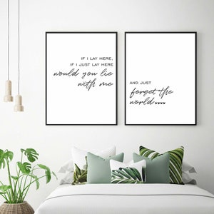 Si me acuesto aquí, ¿te acostarías conmigo? Arte de pared con letras y canciones, juego digital de 2 para dormitorio de pareja, impresión romántica/amorosa, decoración sobre la cama, regalo de San Valentín