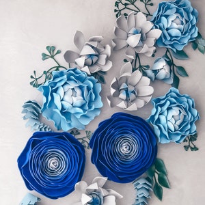 Set Mit 15 Schaum Blumen und 10 Blättern