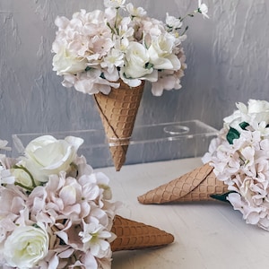 Neue Blumen Set von künstlichen Eiscreme, Eis mit Blumen L Größe, Gefälschte Tüte mit Blumen