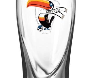 New Guinness Toucan World Cup Ireland Soccer Tulip Pint Glass 20 ounces