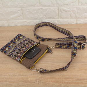 Small Fabric Crossbody Bag for Women, Handmade Boho Purse with Phone Pocket, Lightweight Cross Body Purse for Everyday Use