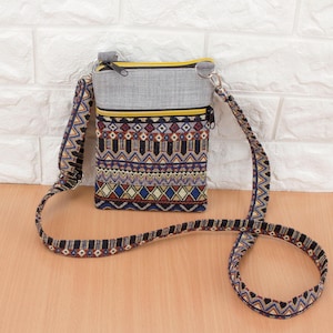 Bolso bohemio gris con cremalleras, pequeño bolso bandolera para festivales con bolsillo de tapiz, bolso hippie de verano para mamá.