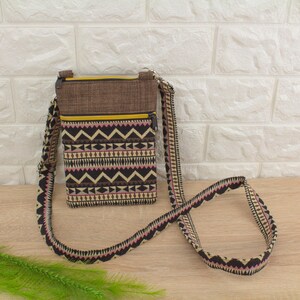 Small Crossbody Bags for Women, Boho Fabric Cross Body Purse with Zipper, Handmade Cell Phone Purse, Gift for Teen Girls and Women