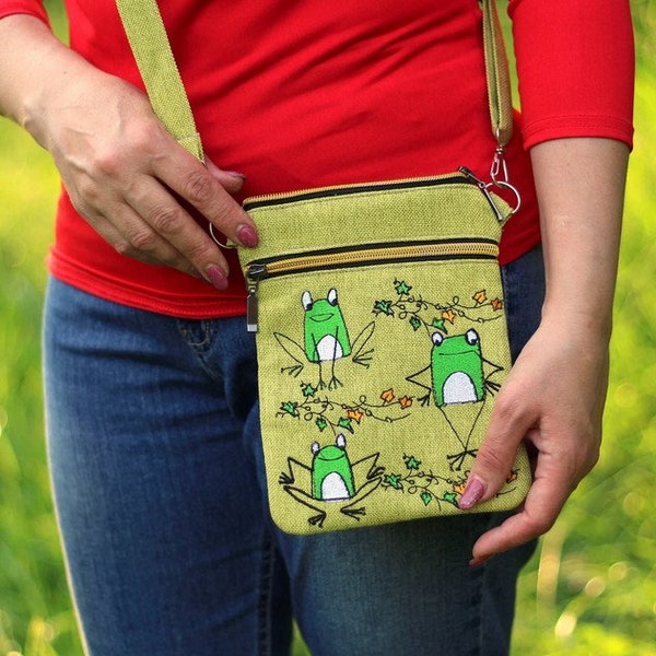 Frog cross body bag for women, Frog crossbody purse small, Frog gifts for her, Handmade zip bag, Hippie festival bag