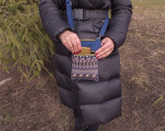 Blue Tapestry Denim Phone Crossbody Bag: Small Kilim Hippie Purse