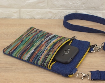 Tapestry Cell Phone Crossbody Bag: Bohemian Fabric Purse