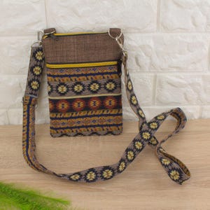 Handmade Boho Tapestry Crossbody Bag: Adjustable Strap Fabric Purse