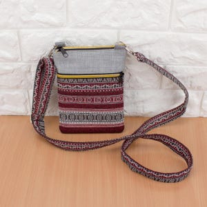 Kleine graue Hippie Tasche, Crossbody Geldbörse mit Gobelin Tasche, Boho Hobo Festival Tasche, Sommer Geschenk für Frauen