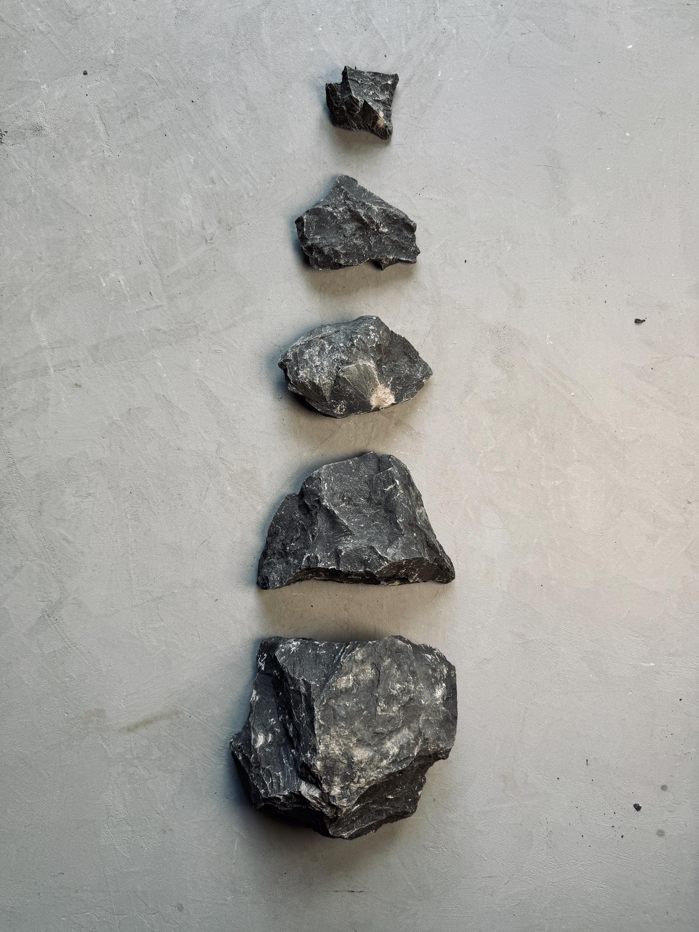 Small Balck Rocks PREMIUM Mountain BLACK Basalt ROCKS | High Quality Black Mini Rocks ...