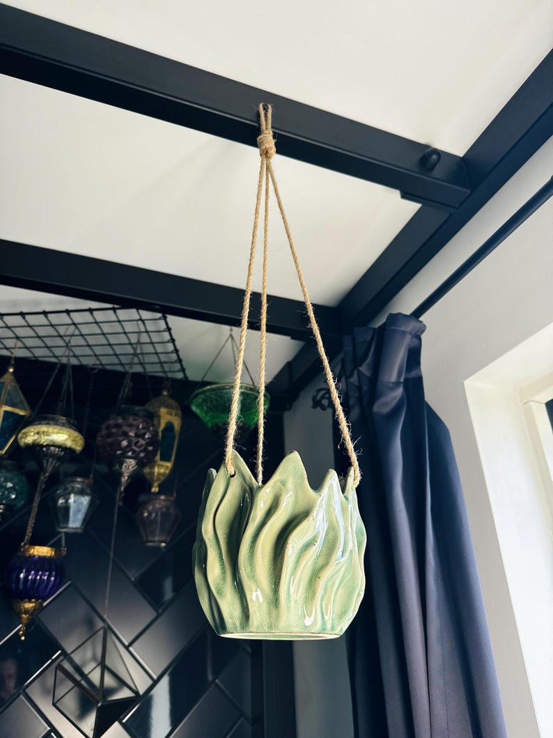HANGING GLAZED POT | Glazed Clay Pot With Natural Hanging Thread | Stylish Design | Stunning Planter | Earthenware | Botanical Leafy Style bild 2