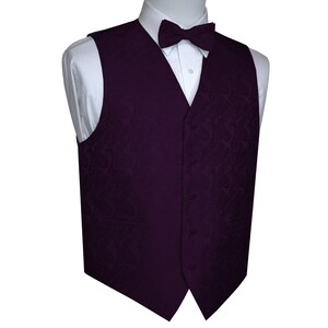 SANGRIA MEN&#39;S PAISLEY formal tuxedo vest, bow-tie & hankie set. For Formal, Wedding, Prom, Cruise