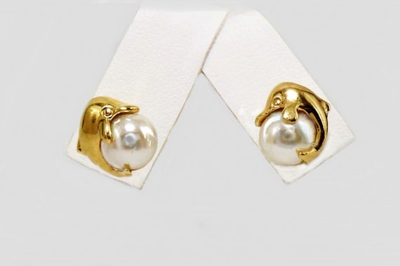 Vintage bulky 3D Dolphin Pearl Stud earrings  Dol… - image 1