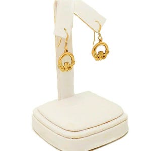 Vintage Claddagh Dangle Earrings: 14K Gold Filled Irish Jewelry
