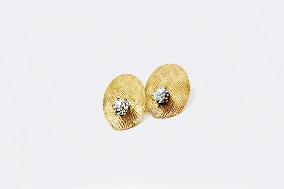 Slightly Domed oval shape Texture Earrings 21mm h… - image 1