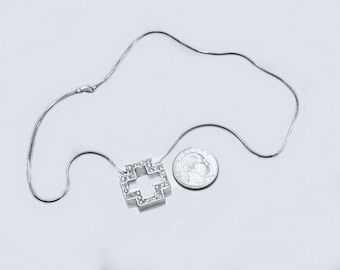 Collier chaîne serpent en argent sterling 925 avec croix grecque carrée et croix scintillante de la République tchèque