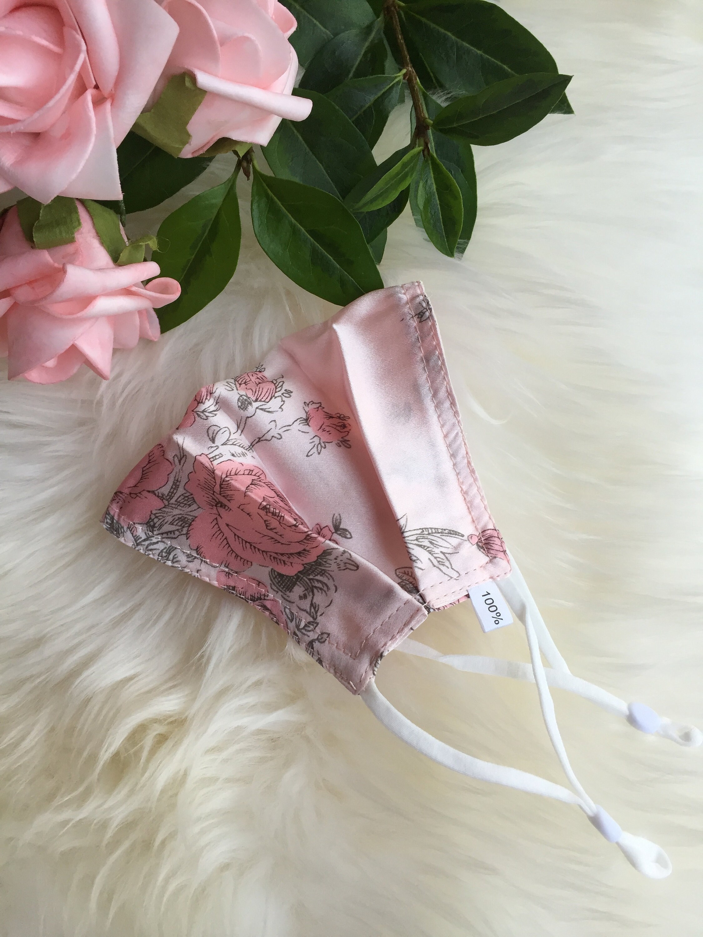 Kewcraftdesign||100% Mulberry Silk face Mask 16mom: double side silk,…