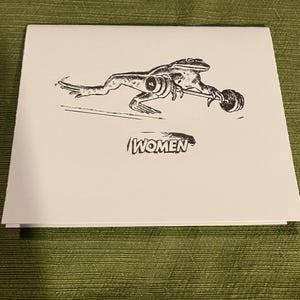 Tarjeta de felicitación de mujer rana