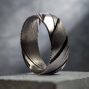 Damascus Steel Wedding Band | Black Wedding Ring for Men & Women 8mm Wide
