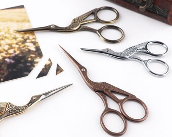 Ciseaux de broderie de cigogne, petits ciseaux, l’art vintage décorent le ciseaux, la papeterie mignonne, le ciseaux de cuivre de deux tailles, les accessoires de planificateur