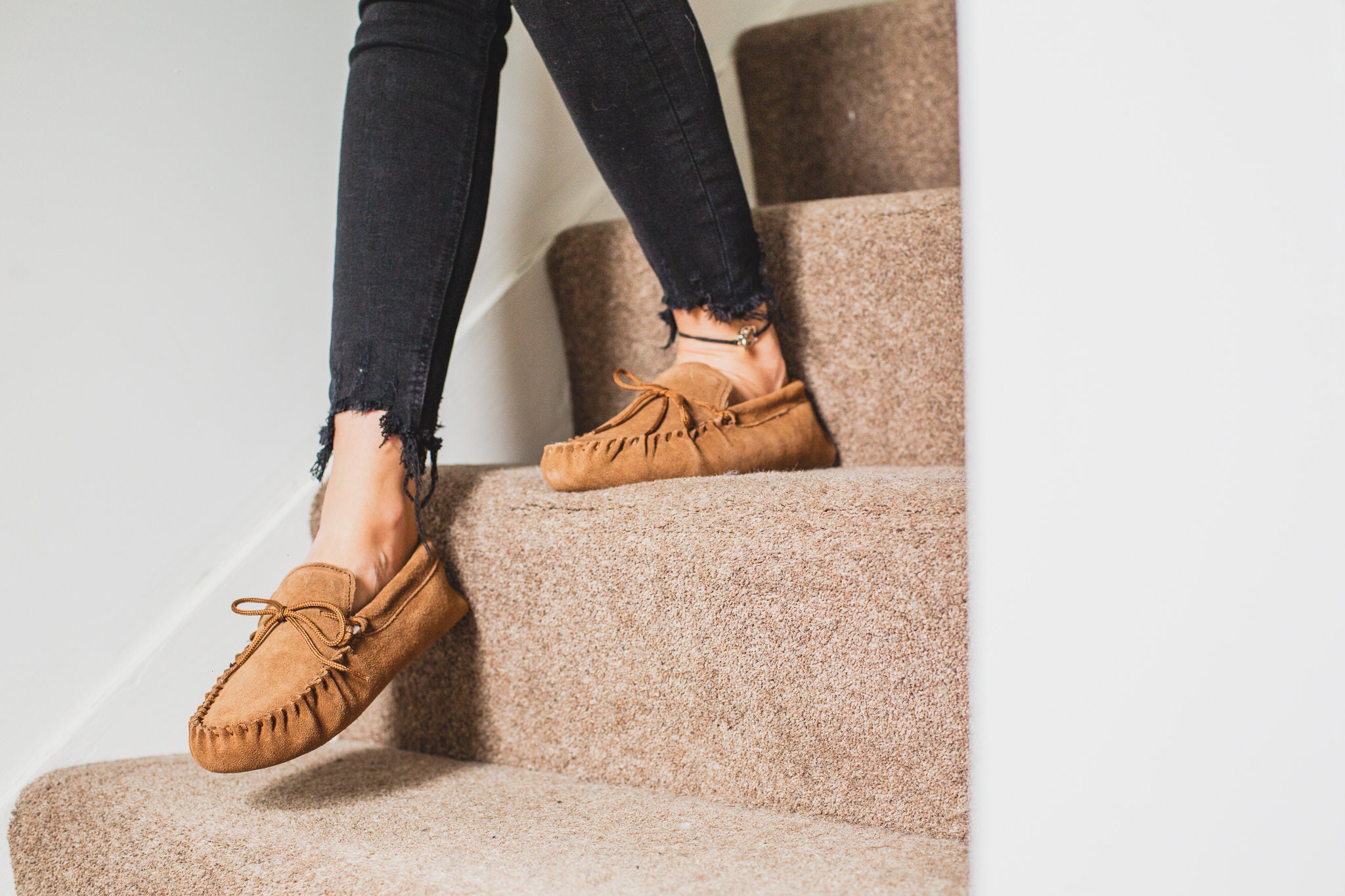 Womens Sheepskin Moccasin Slippers Soft 